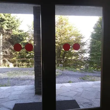 Panoramic Eagle Apartment